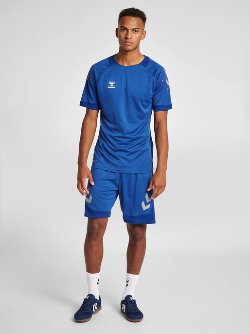 hmlLEAD POLY SHORTS 2 hmlLEAD POLY SHORTS