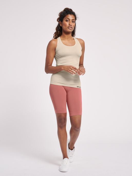 hmlTIF SEAMLESS CYLING SHORTS 2 hmlTIF SEAMLESS CYLING SHORTS