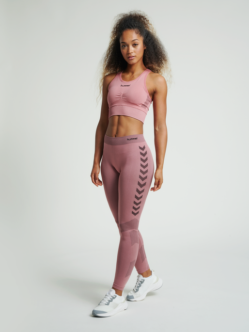 HUMMEL FIRST SEAMLESS BRA WOMAN 2 HUMMEL FIRST SEAMLESS BRA WOMAN